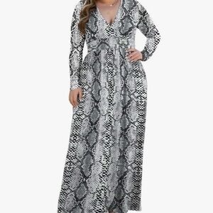 Plus Size Leopard Print Maxi Dress